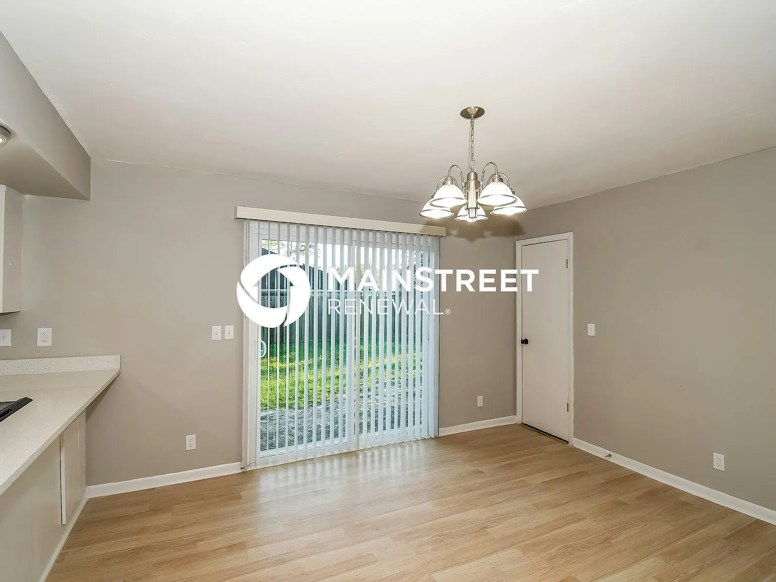 12148 Grasse St — Photo 4