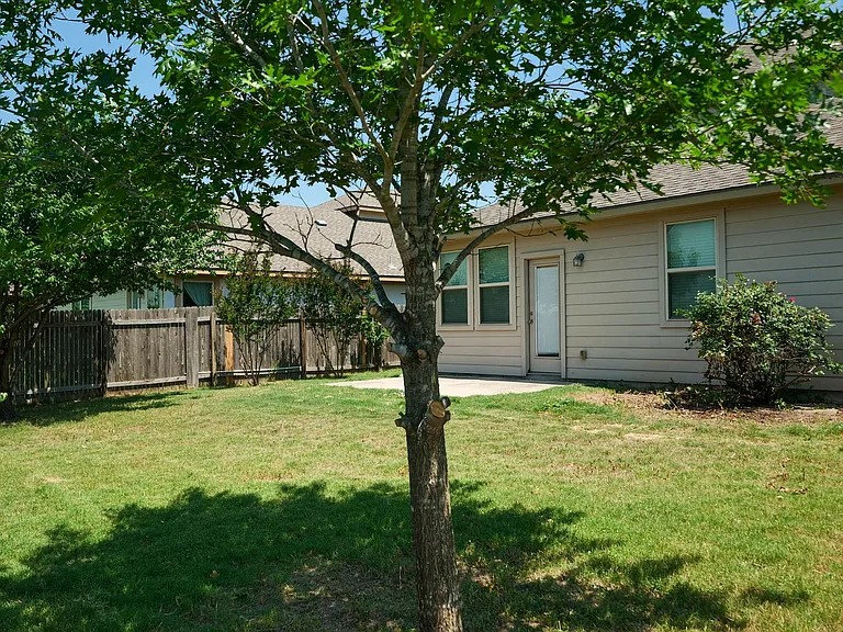 17208 Bridgefarmer Blvd — Photo 34