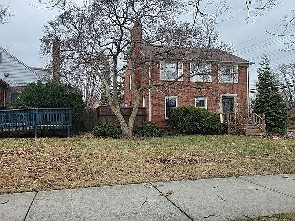 3rd image of 4300 Kensington Ave