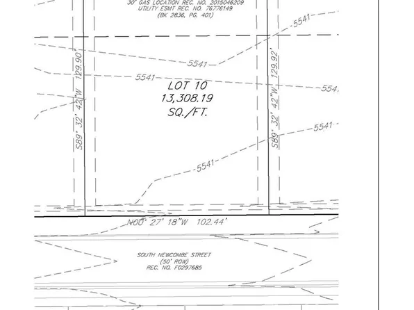 3323 S Newcombe St, Lakewood, CO 80227