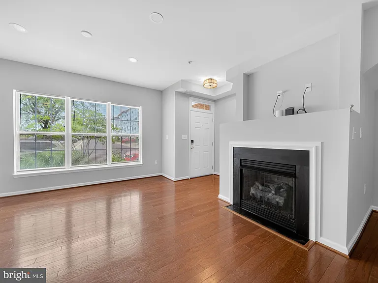 6055 Wicker Ln #A-127 — Photo 7
