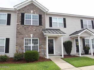 104 F Chandler Dr, Greenville, NC 27834