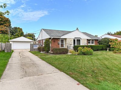4431 South 67th STREET, Greenfield, WI, 53220