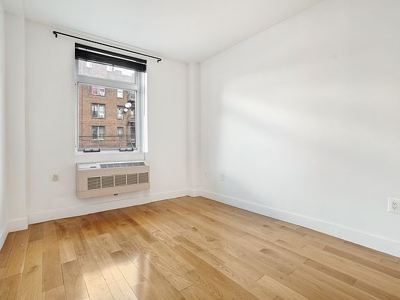 4th image of 12-22 30th Ave APT 2A