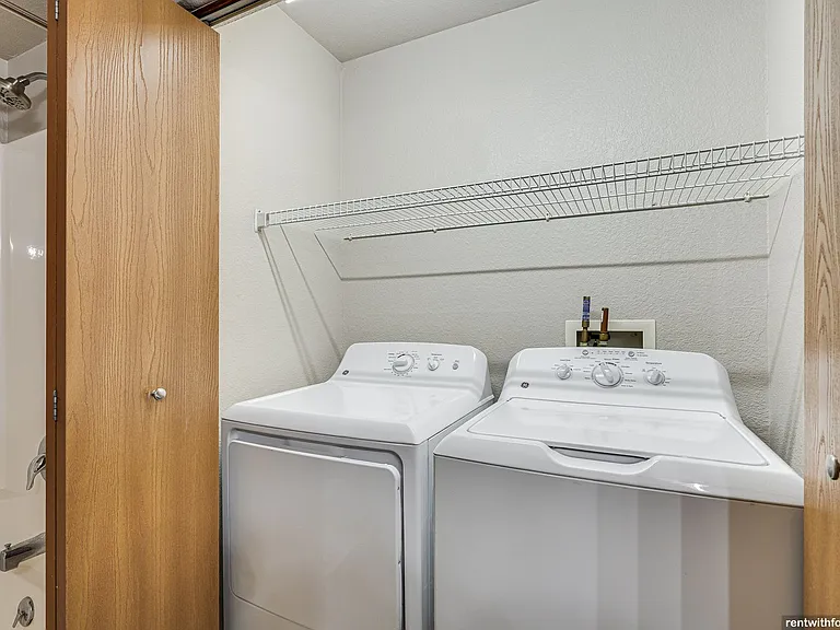 Nova Townhomes — Photo 55