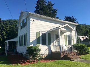 65 Cameron Pl, Bath, NY 14810