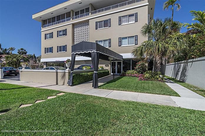 1st image of 227 Brazilian Ave APT 3E