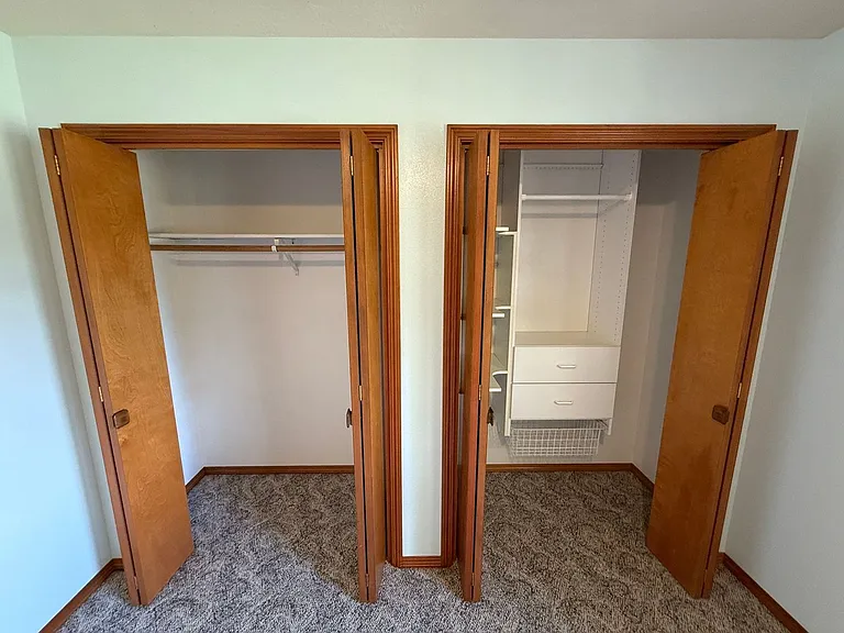460 SE Conifer Pl — Photo 24