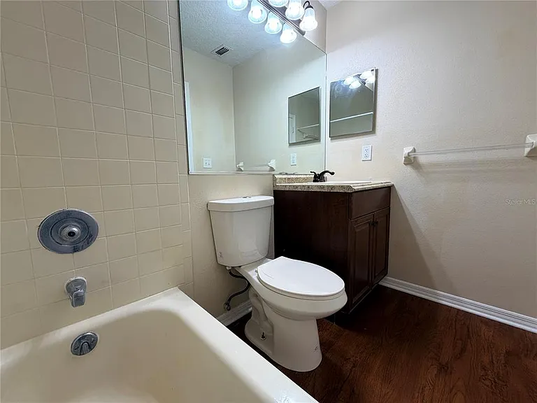 3220 Oak Lawn Pl #210 — Photo 14