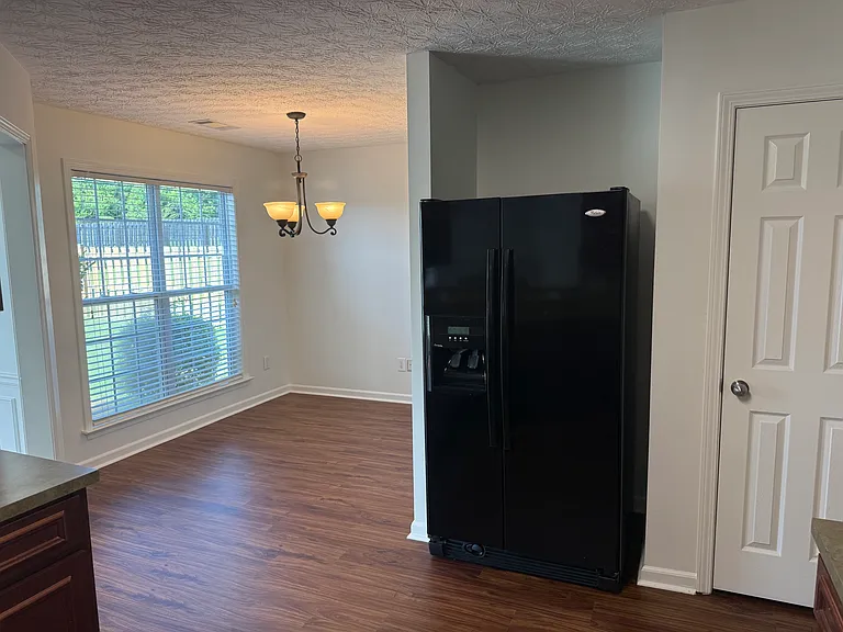 6001 Granite Field Dr — Photo 5