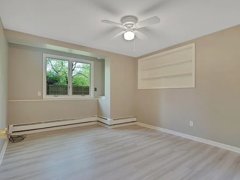 45 Tamara Dr — Photo 19