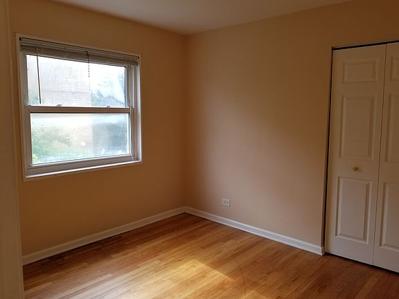 4th image of 4949 W Church St #204