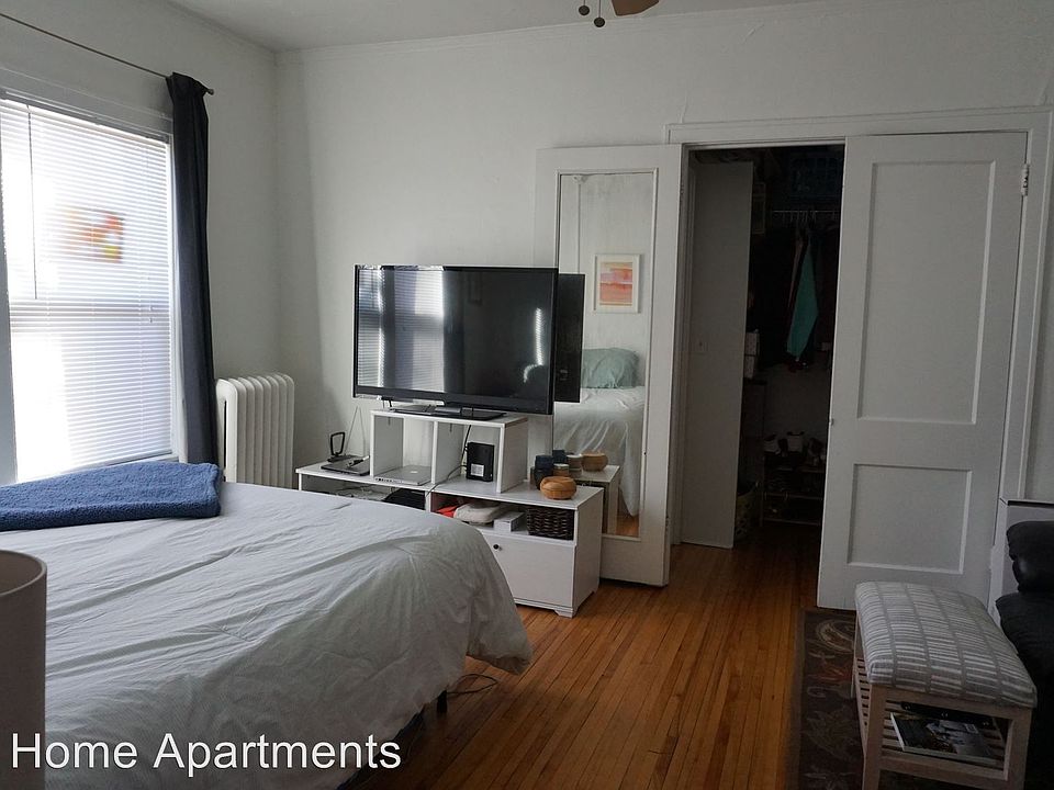 1st image of 612 Lincoln Ave APT 104