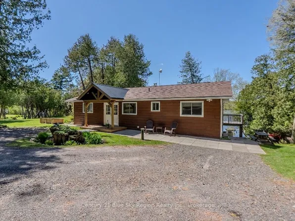 12 Cherry Ln, East Ferris, ON P0H 1K0