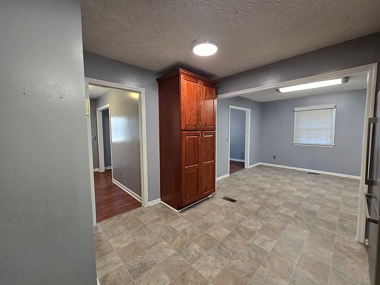 6957 Bone Creek Dr — Photo 19