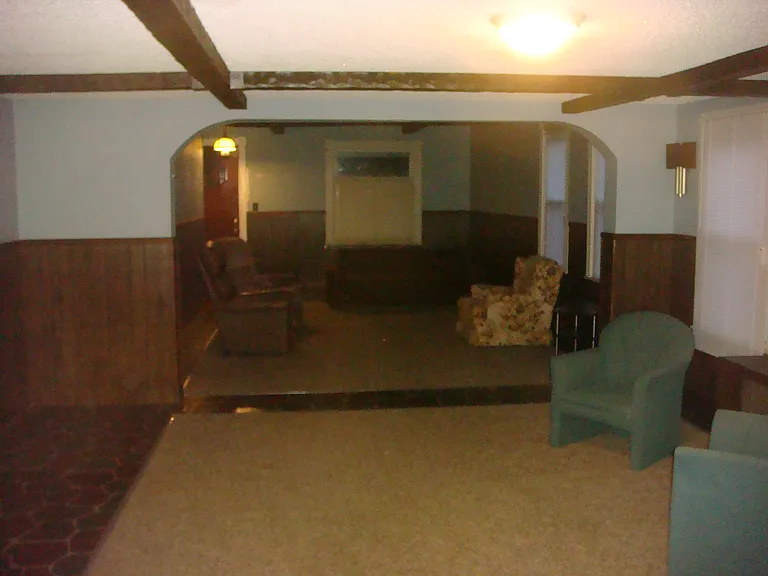 81 Erie St — Photo 13