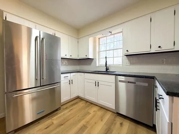 254 Riggenbach Hill Rd, Marietta, OH 45750