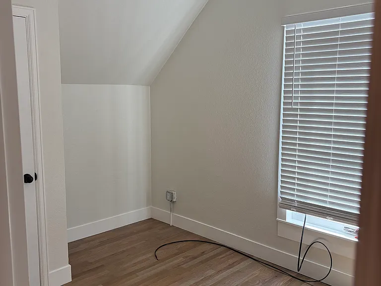 2930 California St — Photo 15