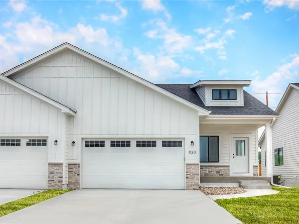 1120 Westview Dr, Huxley, IA 50124