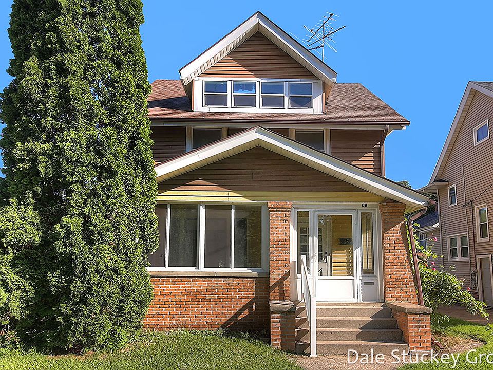 1st image of 1311 Fulton St W