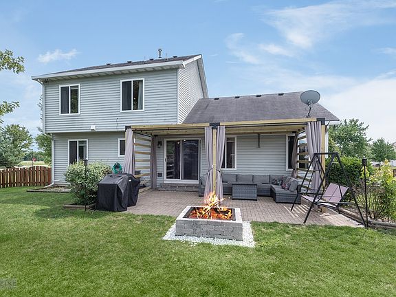 Wonderful outdoor living space!