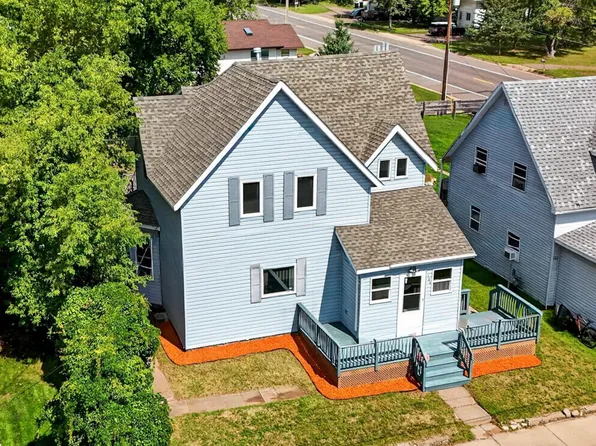 106 Lark St, Sandstone, MN 55072