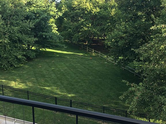 Martini Deck View 2