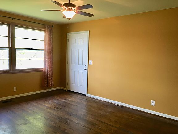 Living room has separate entrance, and could be used as a 3r