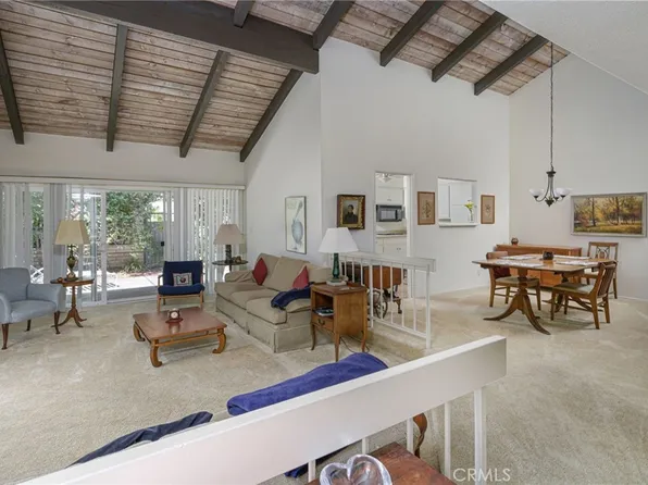 26 Redwood Tree Ln, Irvine, CA 92612