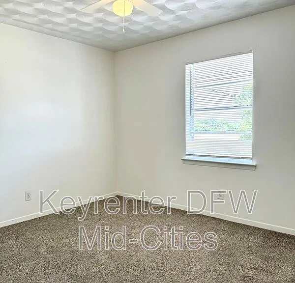1117 Franklin Dr #8 — Photo 6