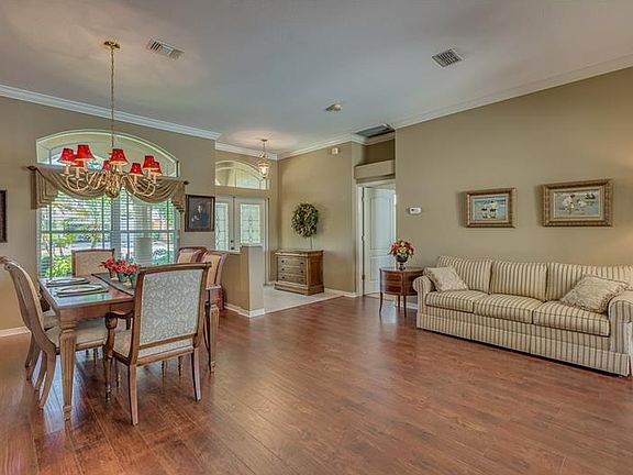 4th image of 4118 La Salle Dr