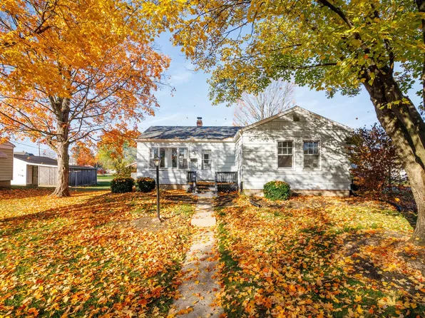 245 East St, Ashville, OH 43103