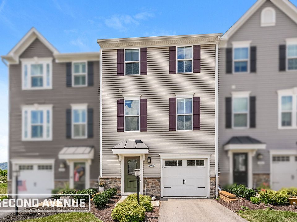 1st image of 2028 Cade Dr
