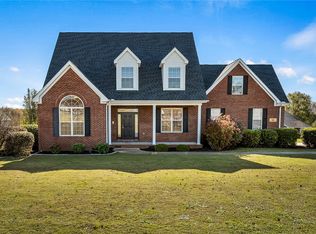 105 Windham Dr, Anderson, SC 29621