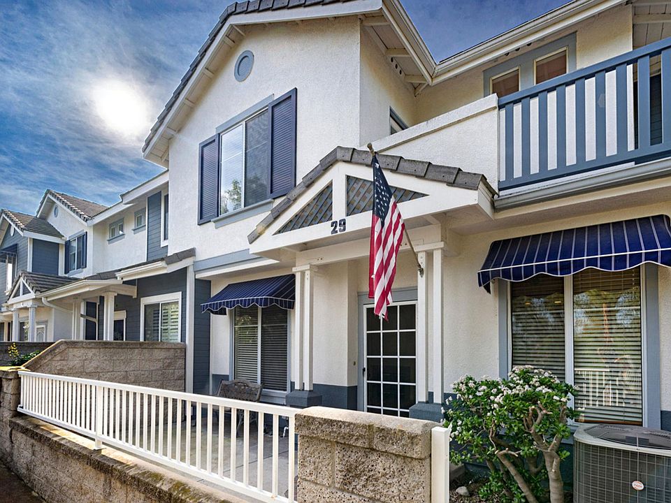 1st image of 29 Coronado Cay Ln