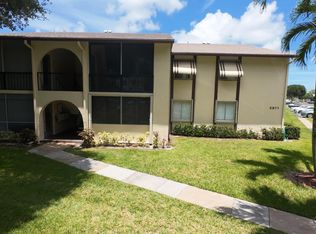 5971 La Pinata Blvd APT D-1, Greenacres, FL 33463