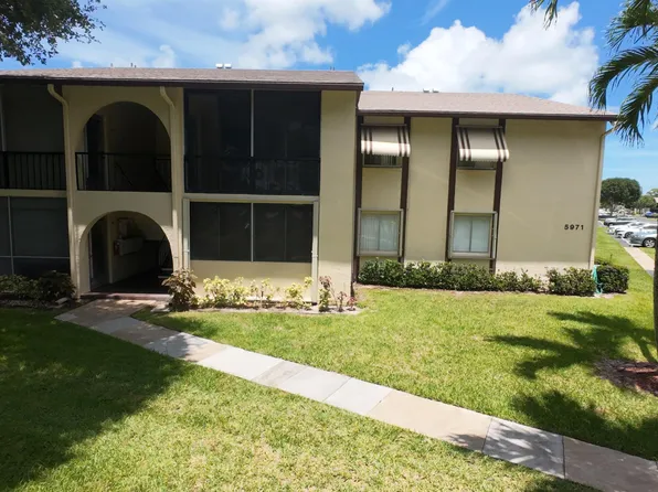 5971 La Pinata Boulevard #D1, Greenacres, FL 33463