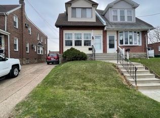 1836 Ripley St, Philadelphia, PA 19111