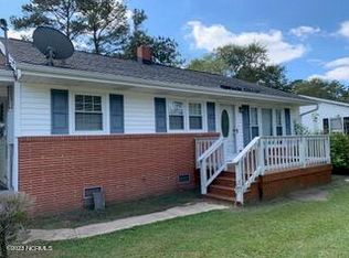 113 Harmon St, Clinton, NC 28328