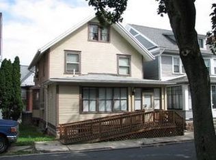 2103 Maple Ave, Altoona, PA 16601