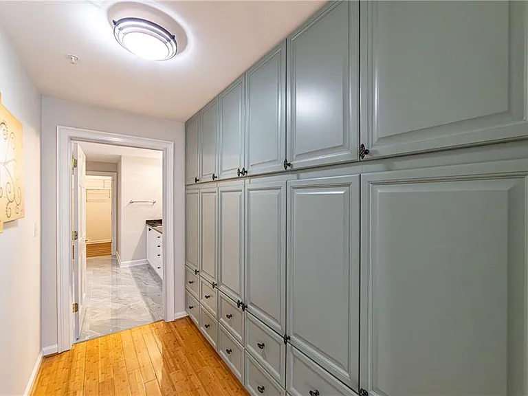 3275 Lenox Rd NE #214 — Photo 32