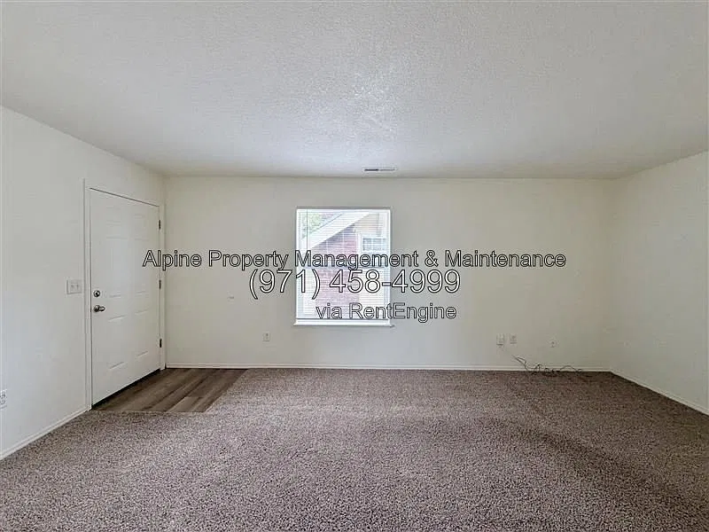 3 bed, 2.0 bath, 1344 sqft, $2,495 — Photo 4