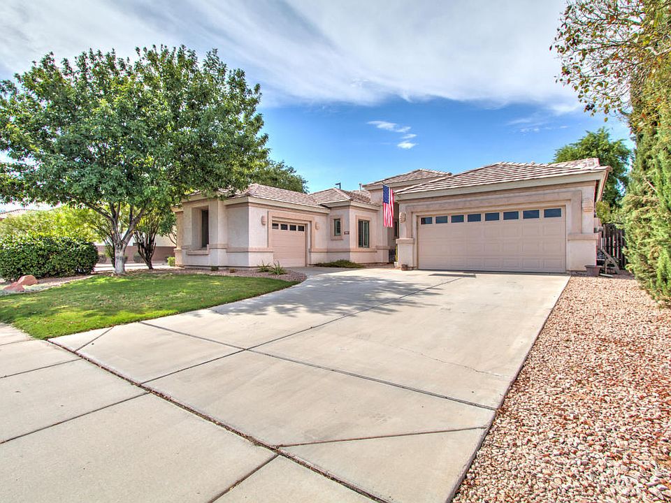 1st image of 2861 E Estrella Dr