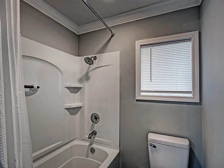 105 Sunset Dr — Photo 24
