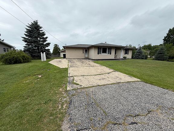 2nd image of 1400 Perry St
