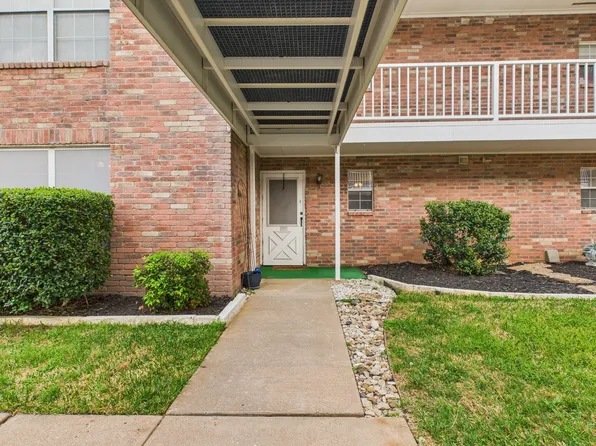 8511 Westover Ct APT 116, Granbury, TX 76049