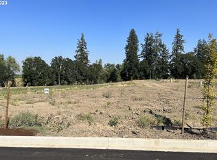 1597 NW Jason Ct #104, McMinnville, OR 97128