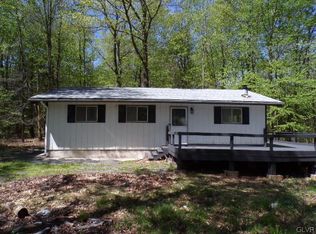 132 Beechnut Ln, Canadensis, PA 18325