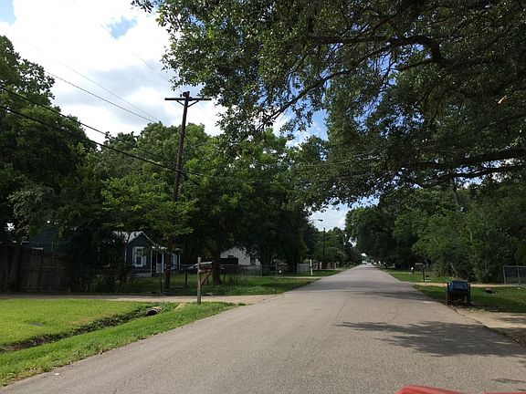 4th image of 15123 Monrad Dr