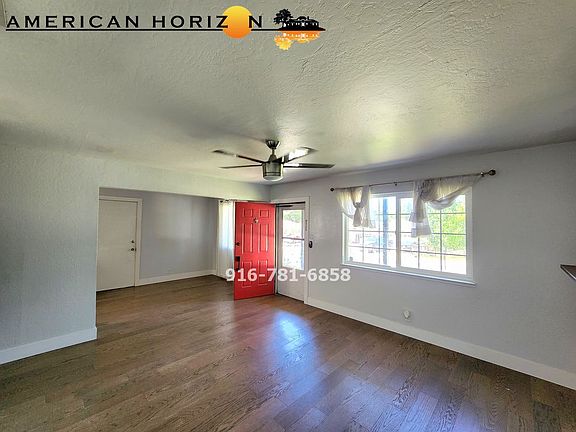 4th image of 8876 Leue Ave